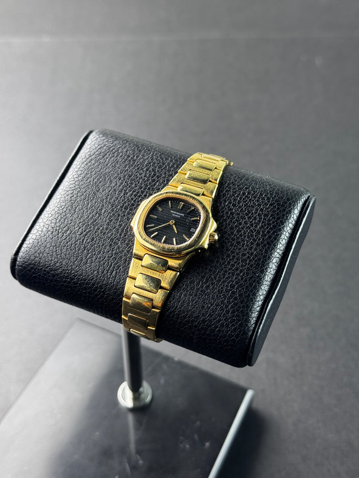 Patek Philippe Nautilus Ladies 4700/1