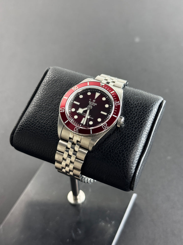 Tudor Black Bay 58 Burgundy
