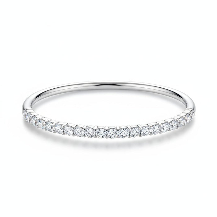 Half flex diamond bangle in white gold, lab-grown diamond, front view. Creation Paul H