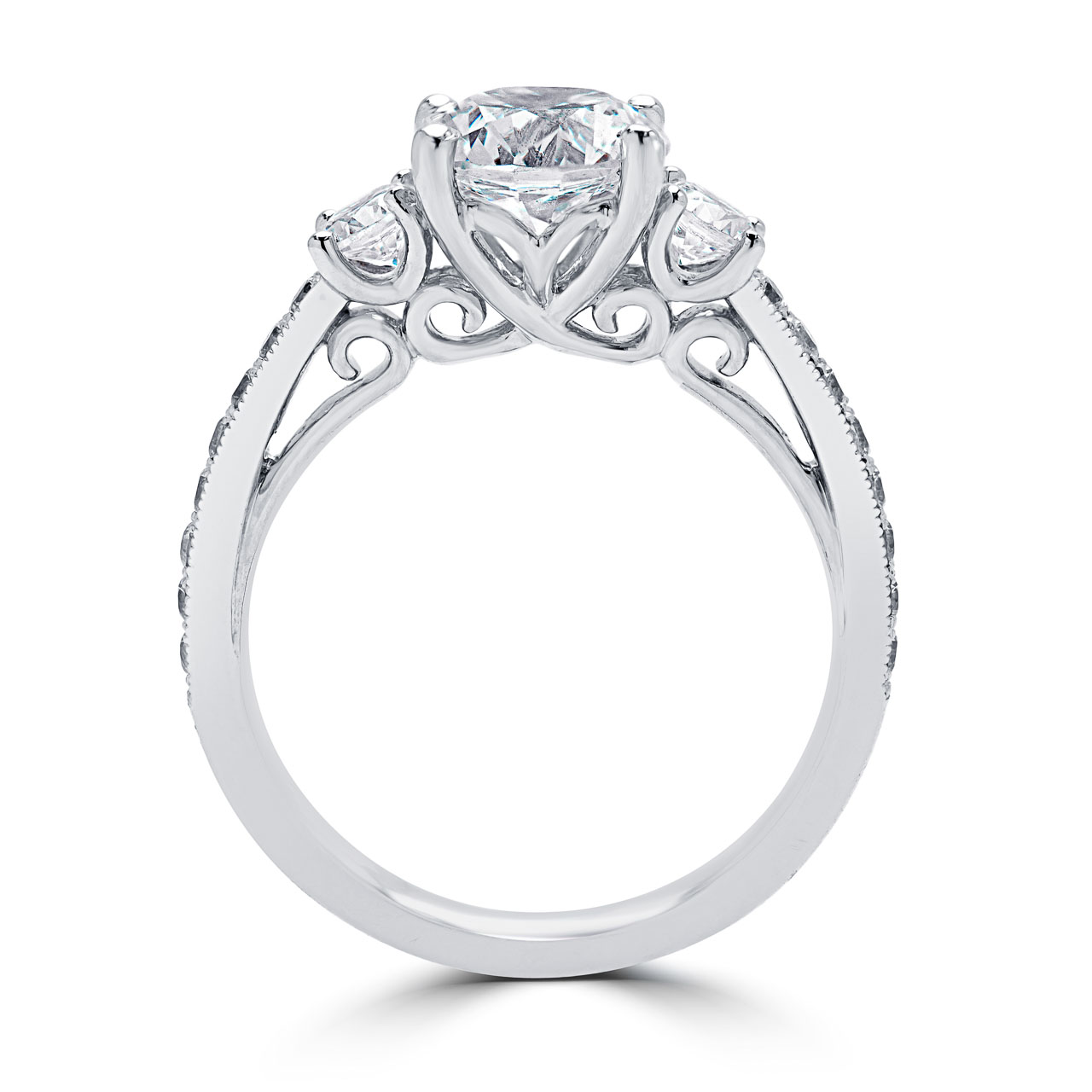 Bella Luce | Custom diamond engagement ring Montreal | Creation Paul H